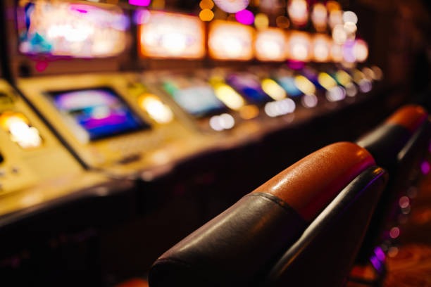 Payment method icons and withdrawal confirmation screen on lux togel platform